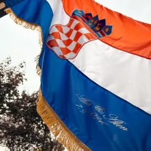 Personalizirana hrvatska zastava